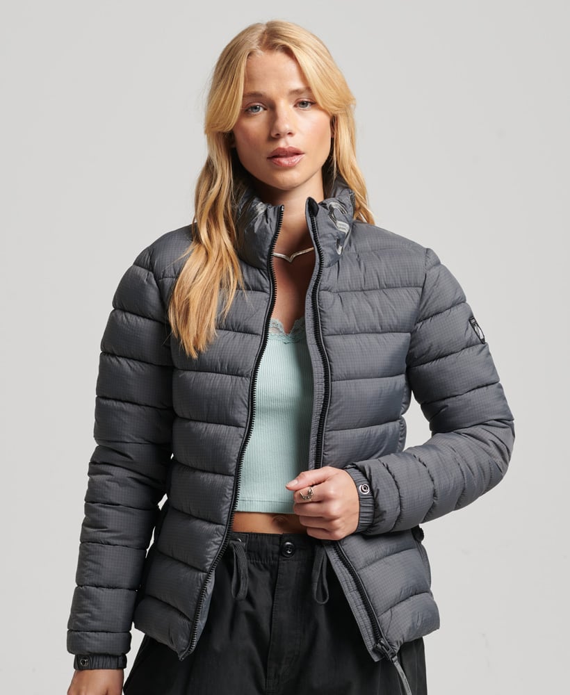 Stilvolle Superdry Puffer Jacket Bilder