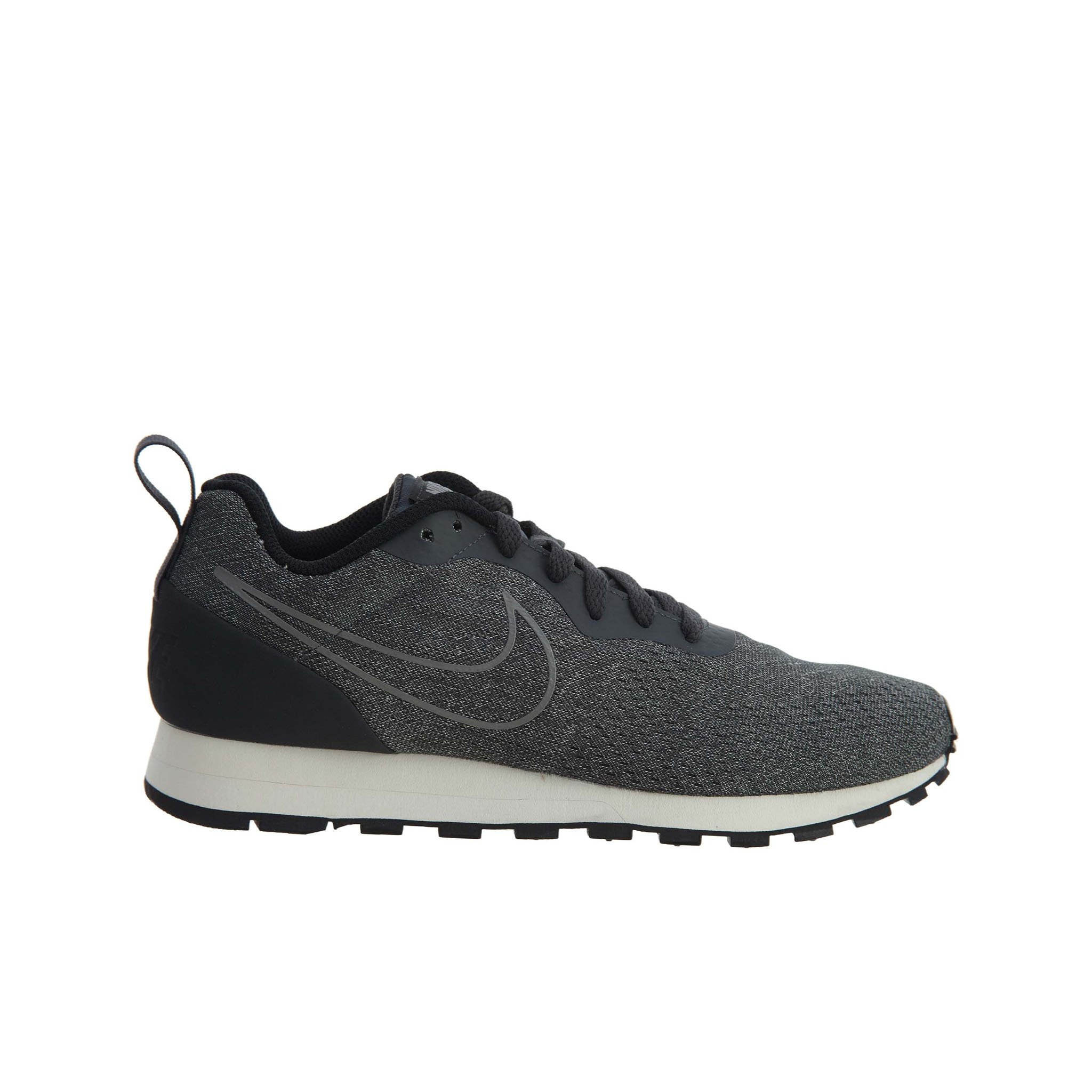 Nike nike md runner 2 hotsell eng mesh
