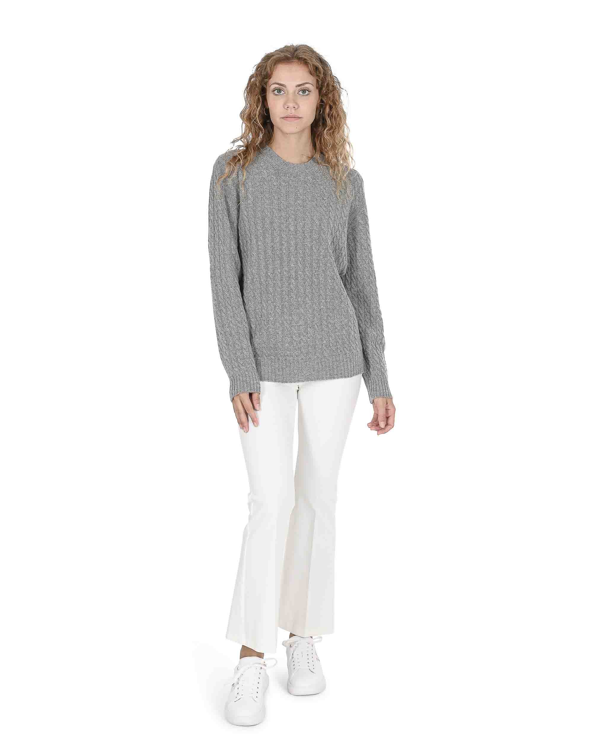 Crown of Edinburgh Cashmere Women's Premium Italian Cashmere V-Neck Sweater in Grey - 40 EU