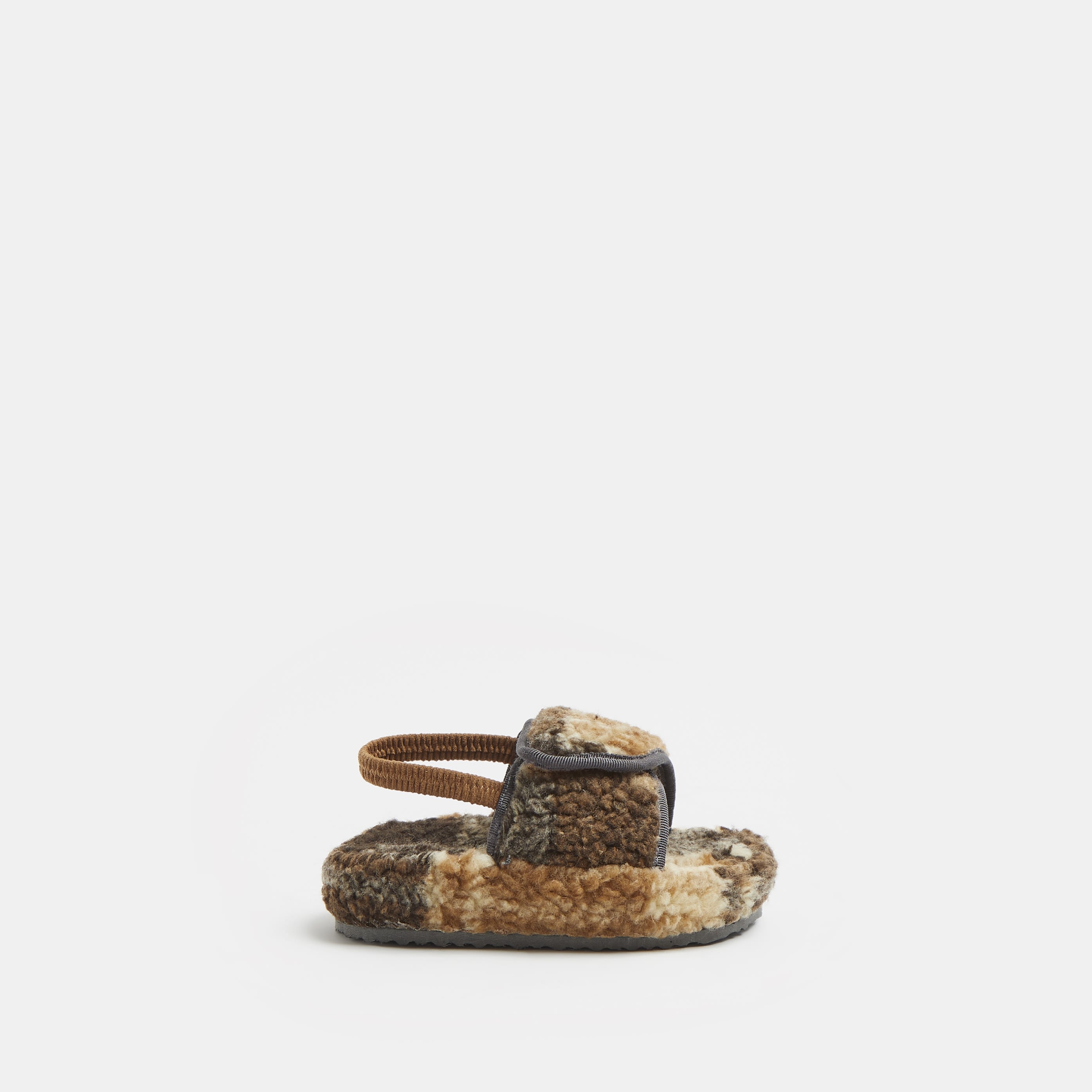 River island clearance boys slippers