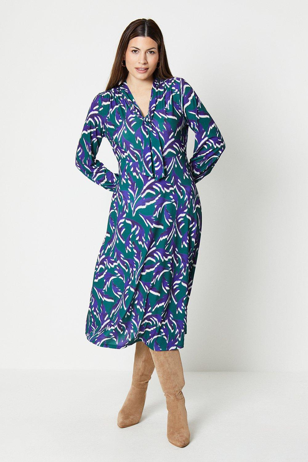 Geo Satin Tie Neck Dress