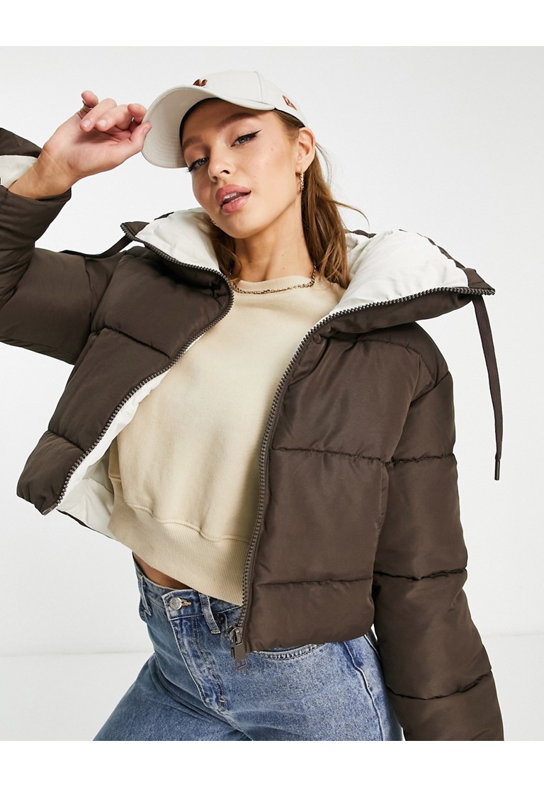 JDY cropped contrast padded jacket in chocolate-Black