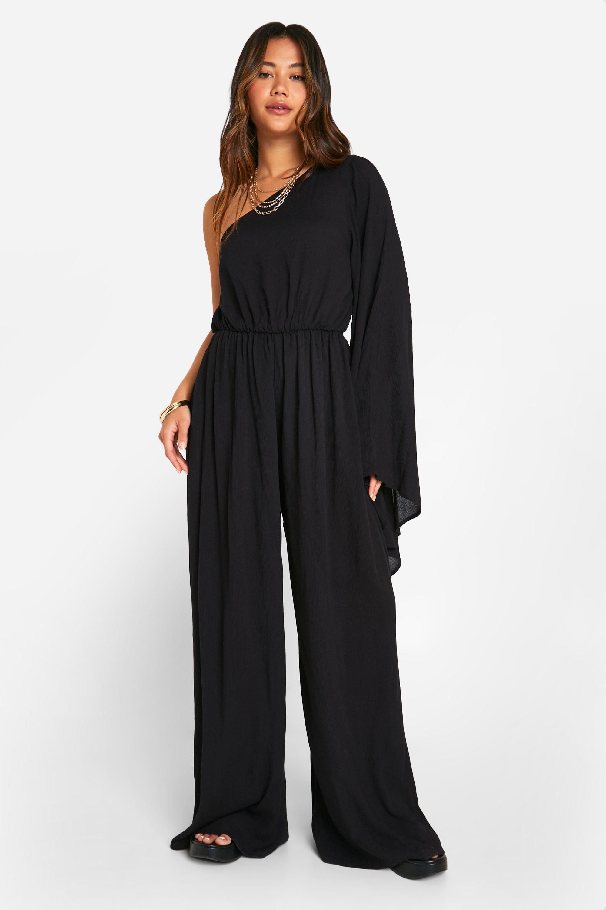 Chic One-Sleeve Flare Jumpsuit
