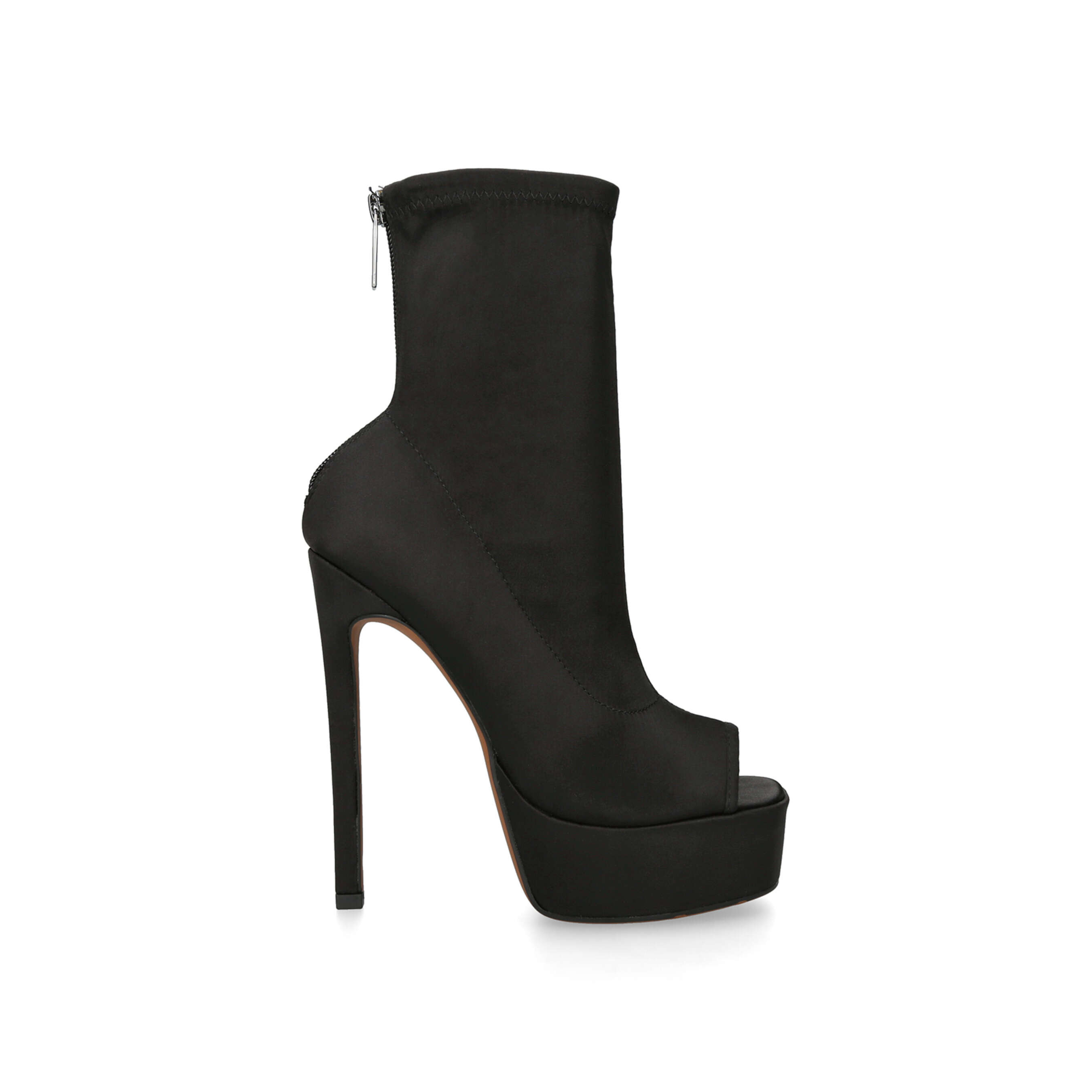 Gucci flame new arrivals heels