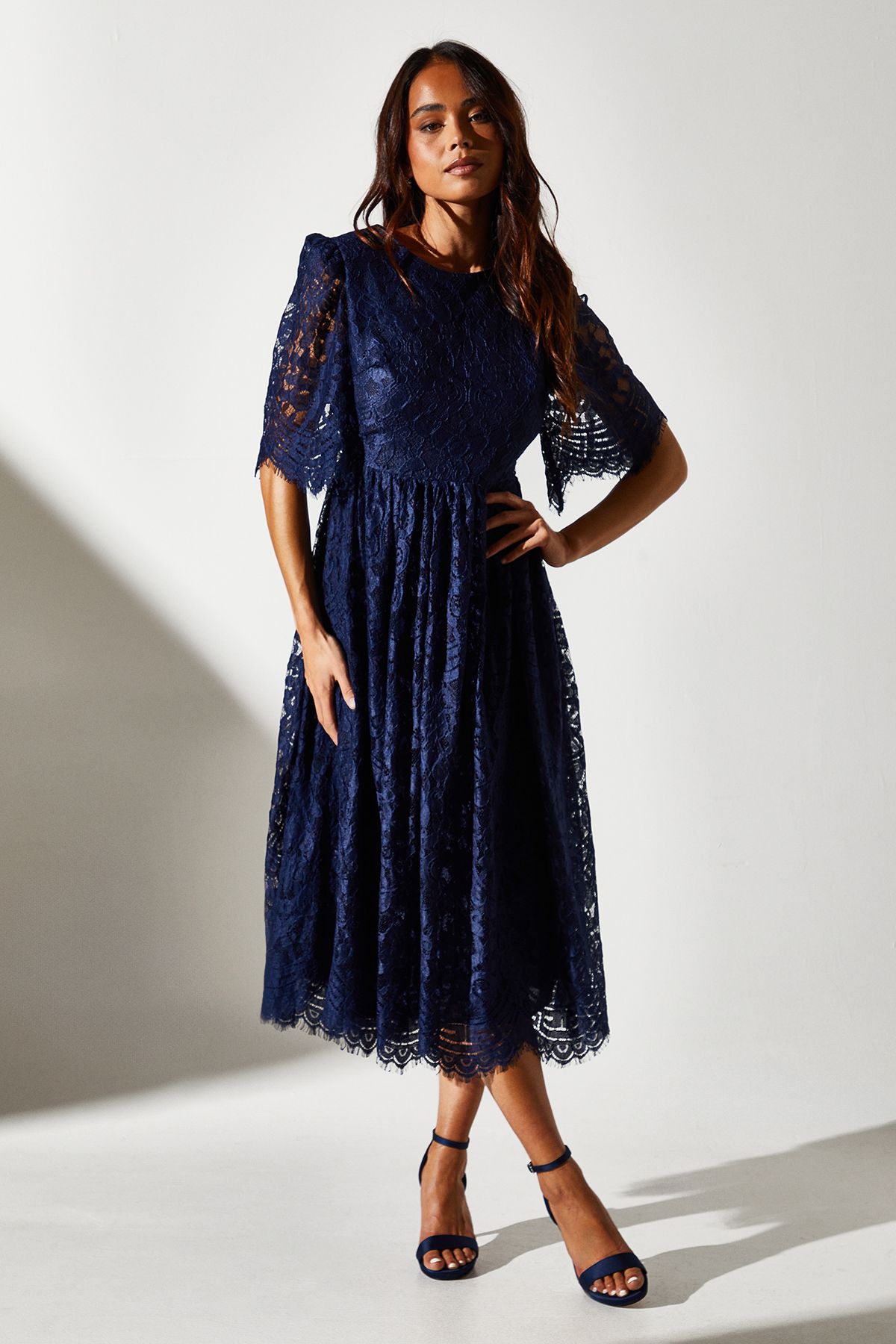 Lace Detail Printed Short Sleeve Midi Dress