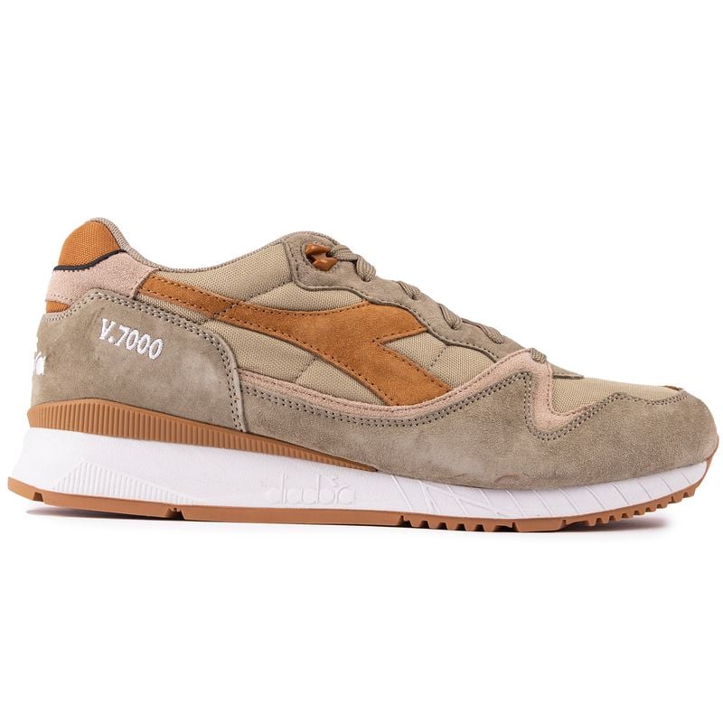 Diadora v7000 italia on sale