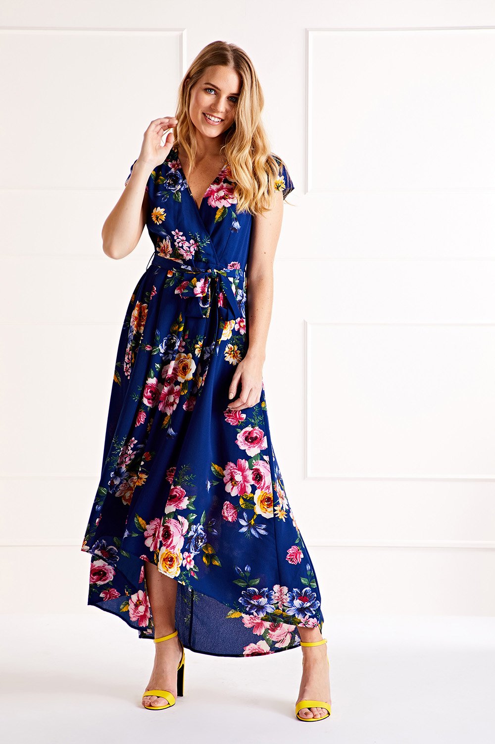 halter navy blue dress Strappy Neck – ShObO Size:UK 16 Daily life Confident Allure Light Pink