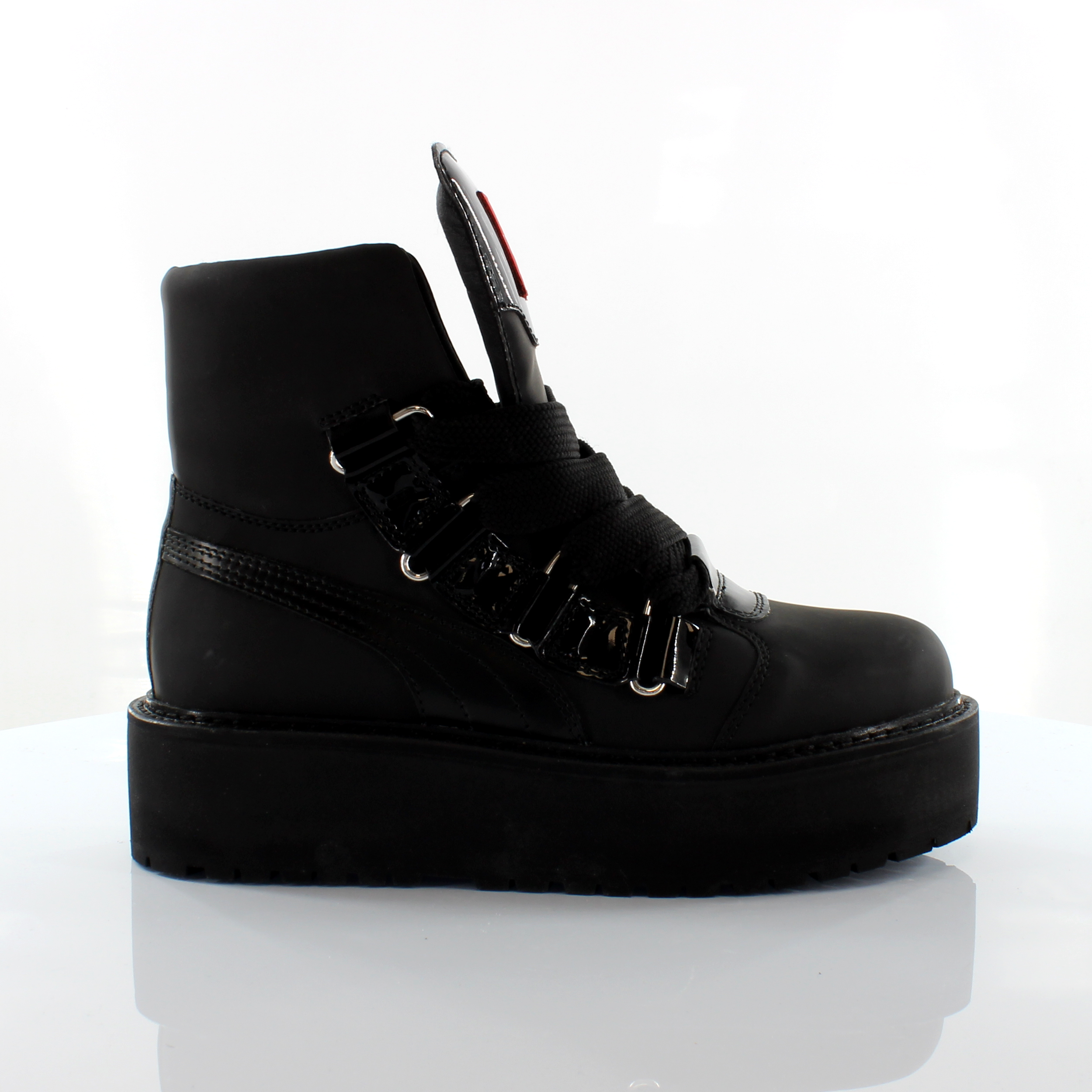 Rihanna puma fenty boots hotsell