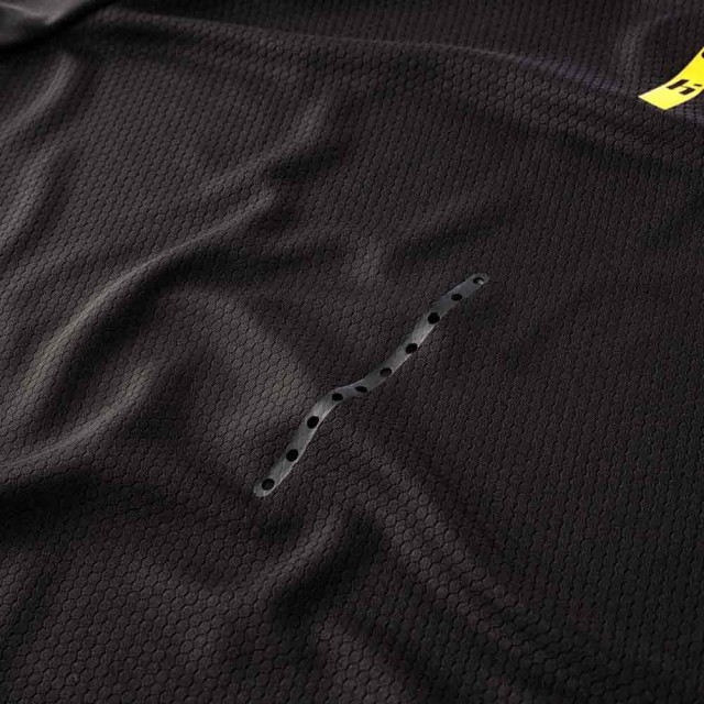 Huari Heren monteros logo t-shirt