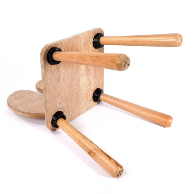 CaliCosy Kinderstoel met massiefhouten poten l30 cm mael