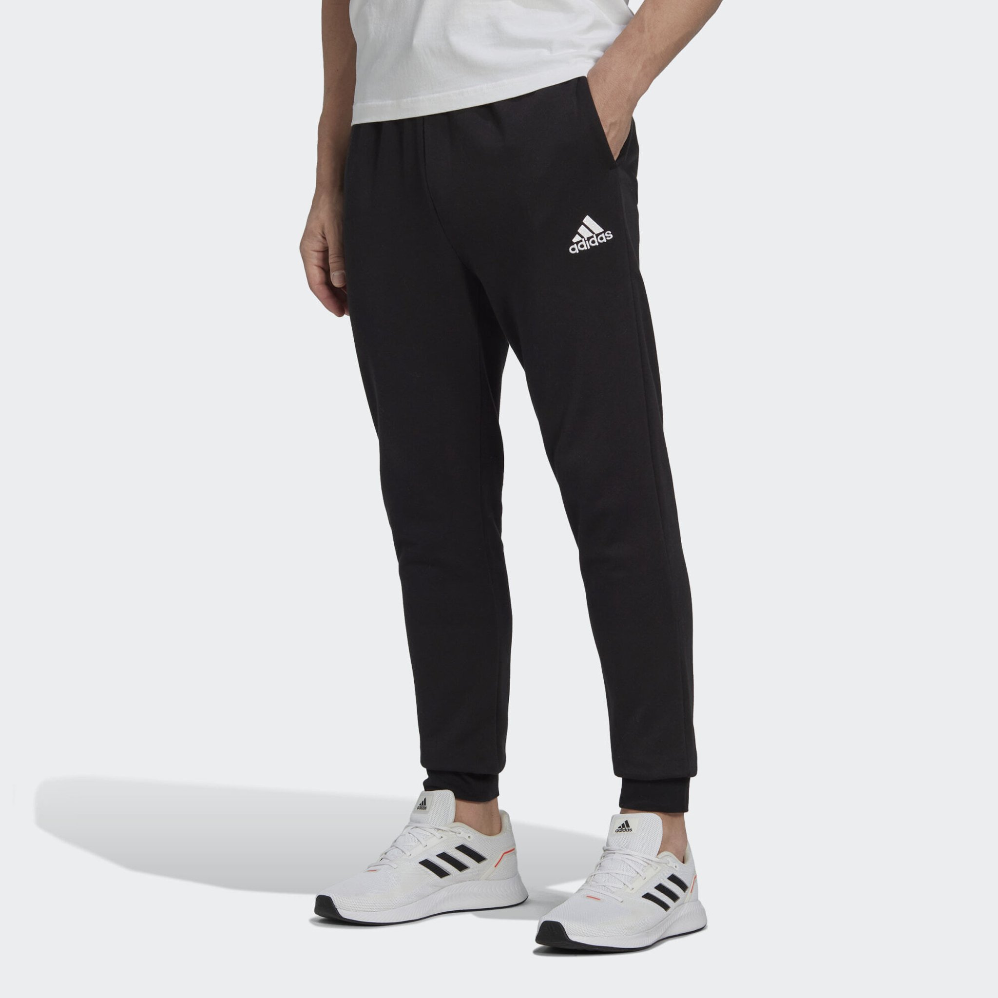 Black/White