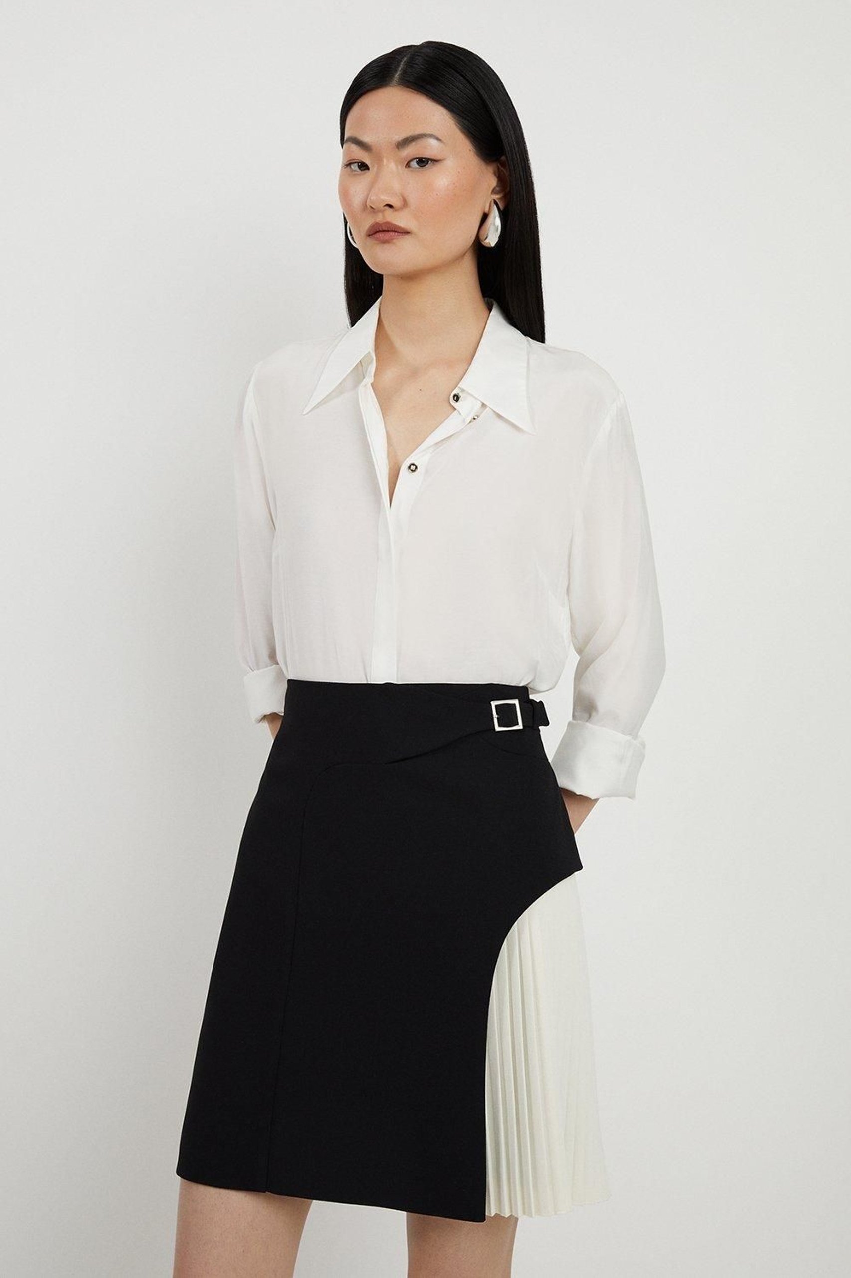 Monochrome Multi