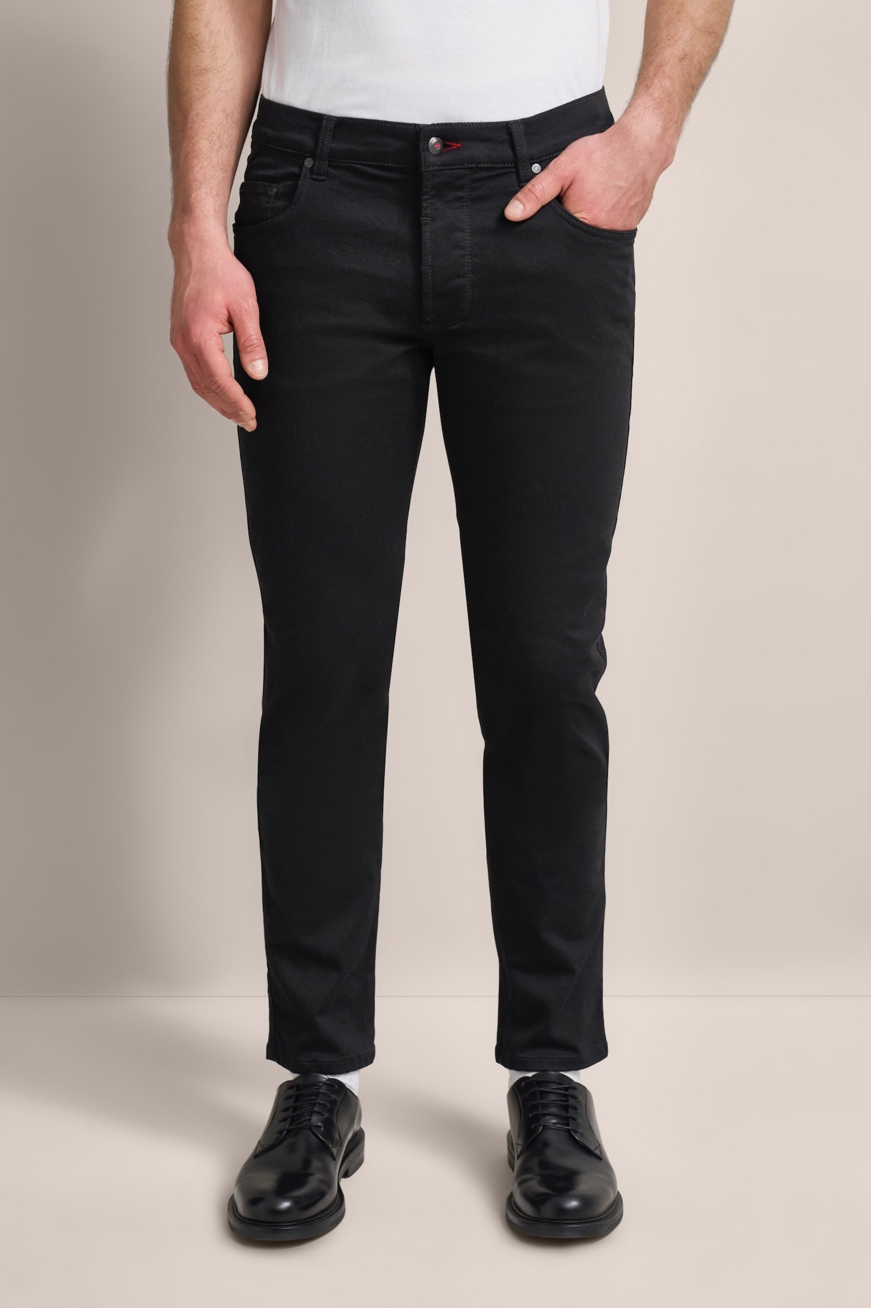 Zwart