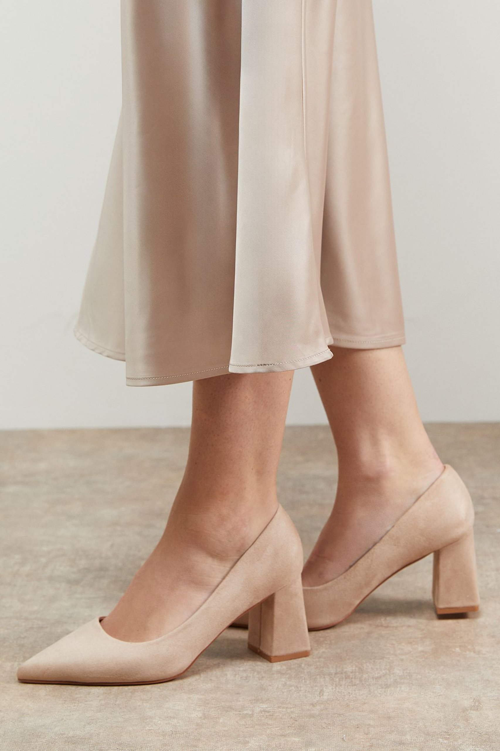 Taupe
