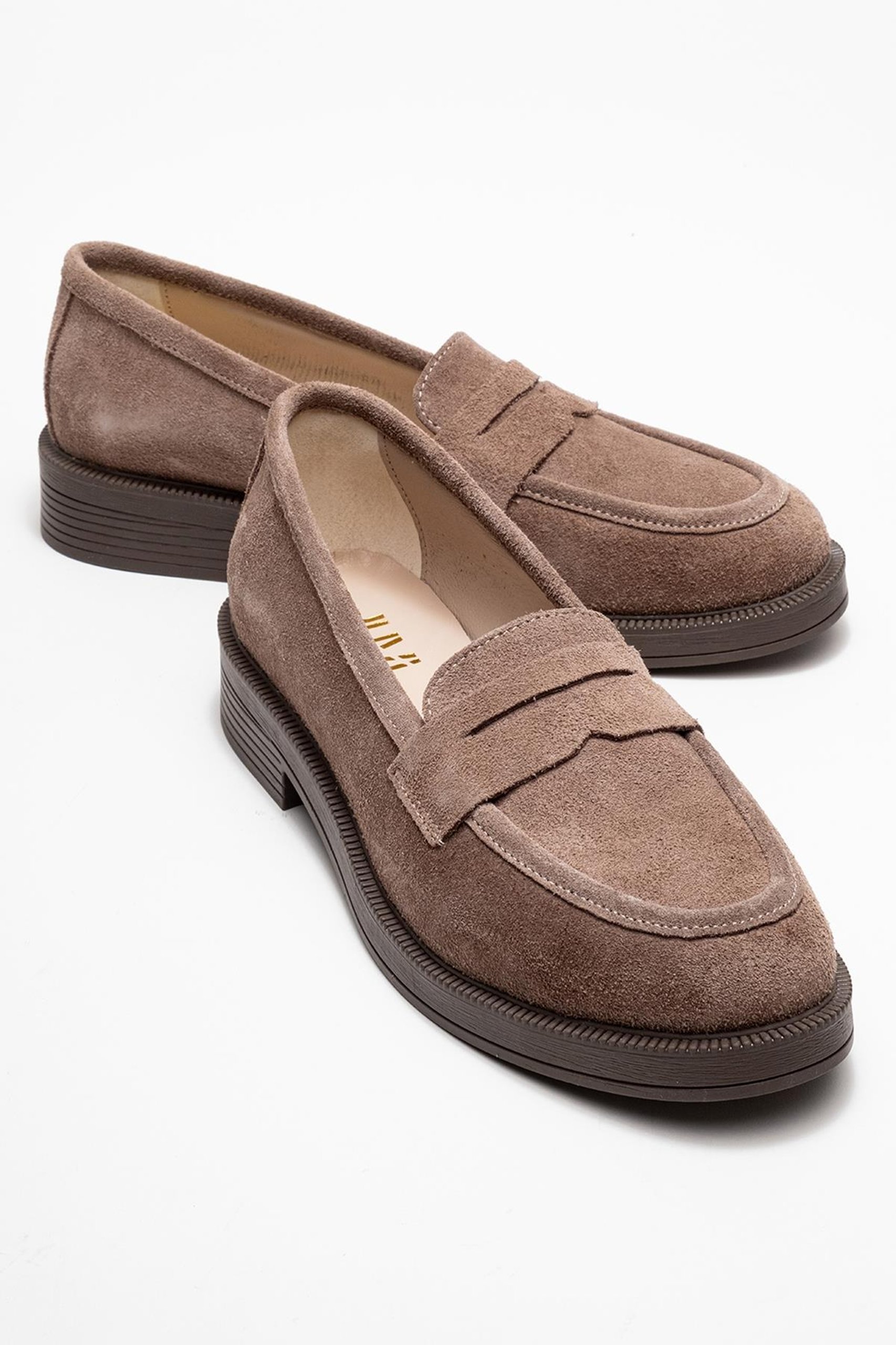 Taupe
