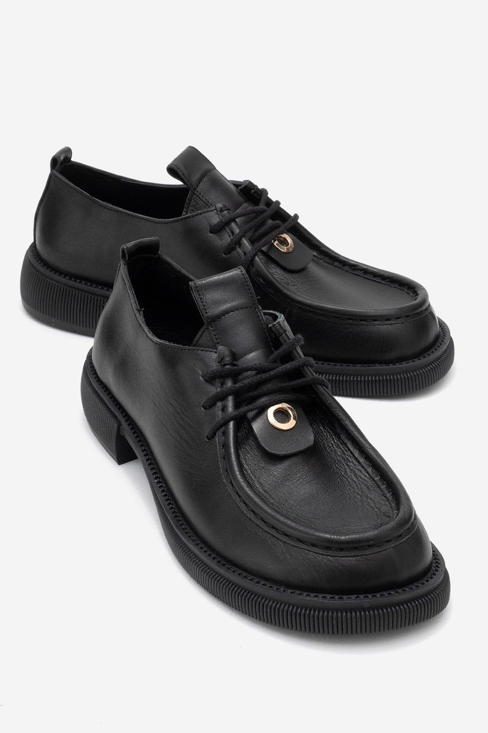 Zwart