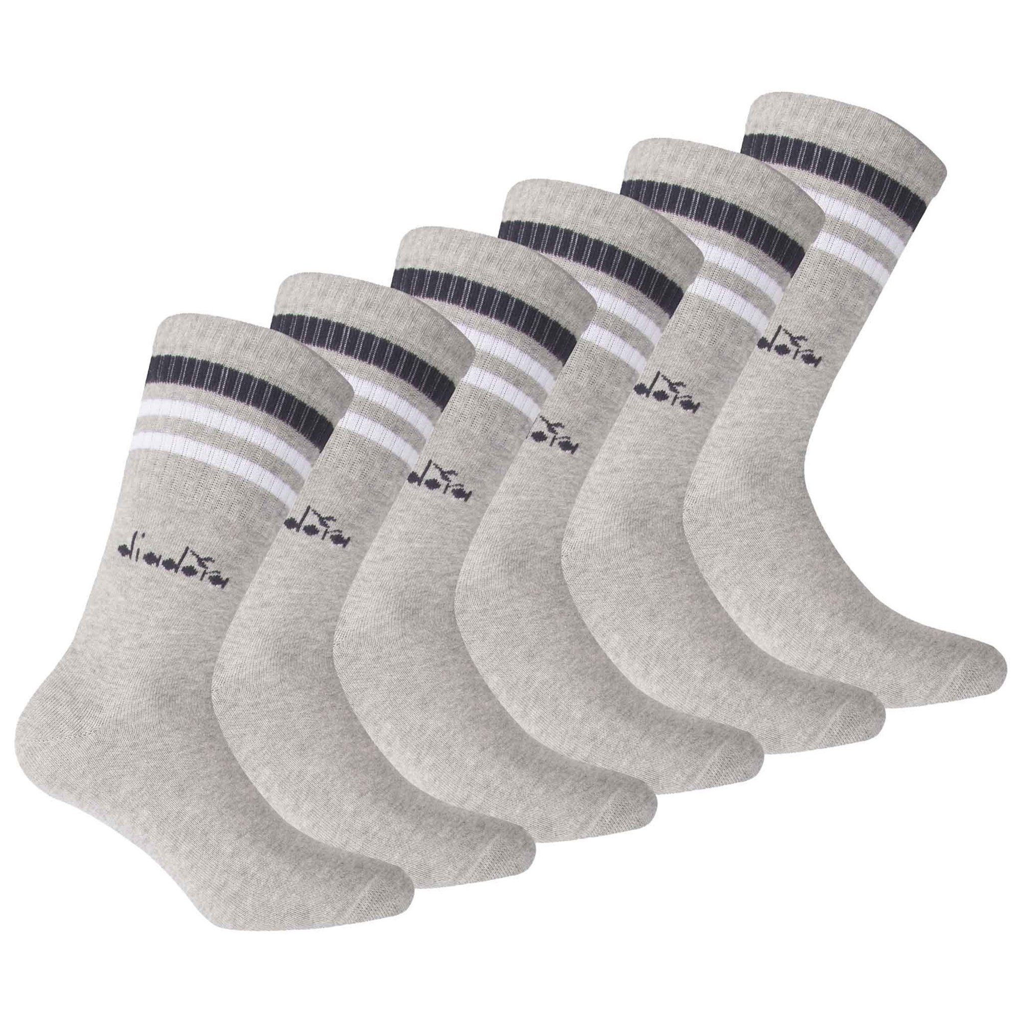 Grijs
