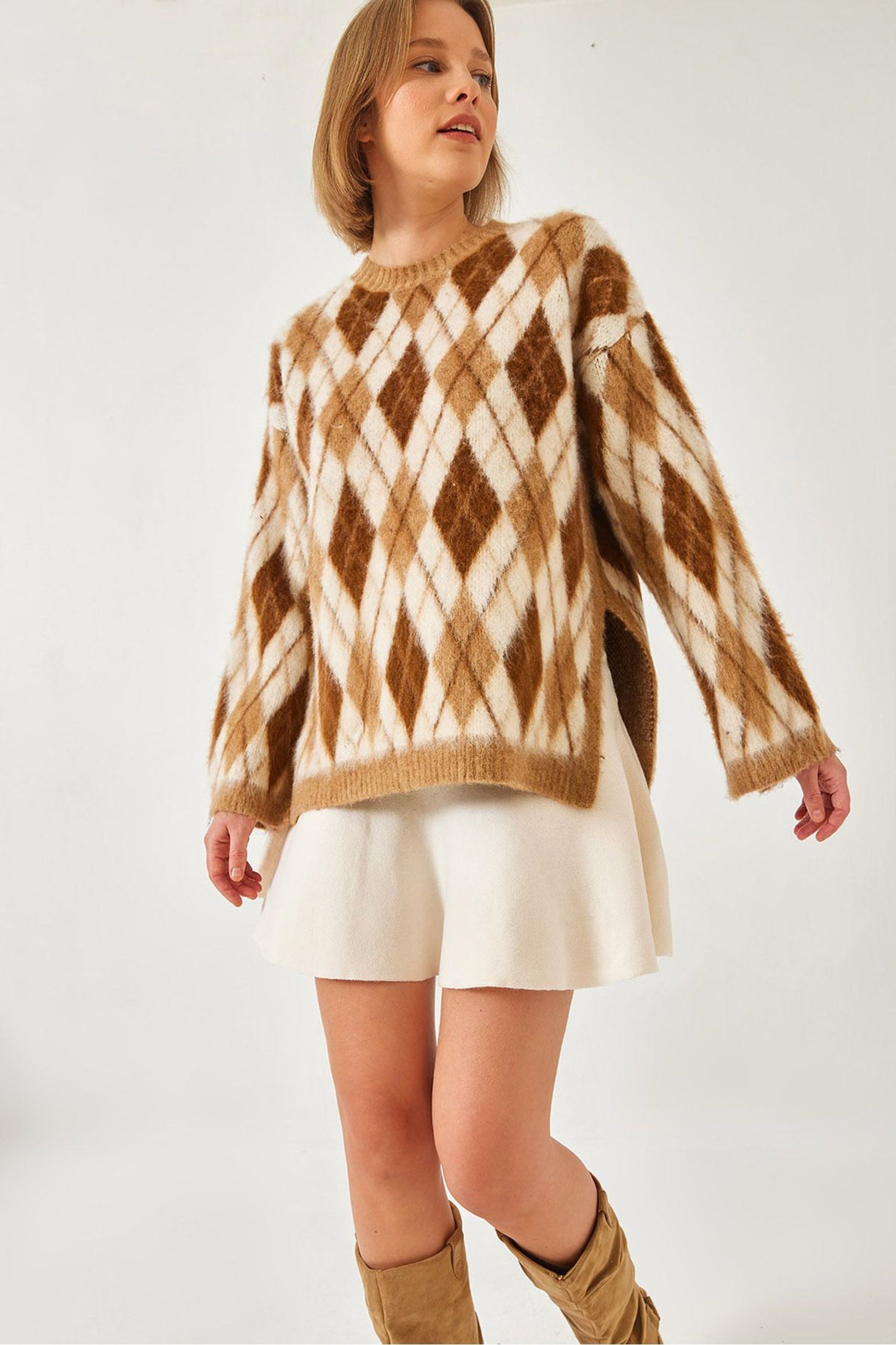 Beige