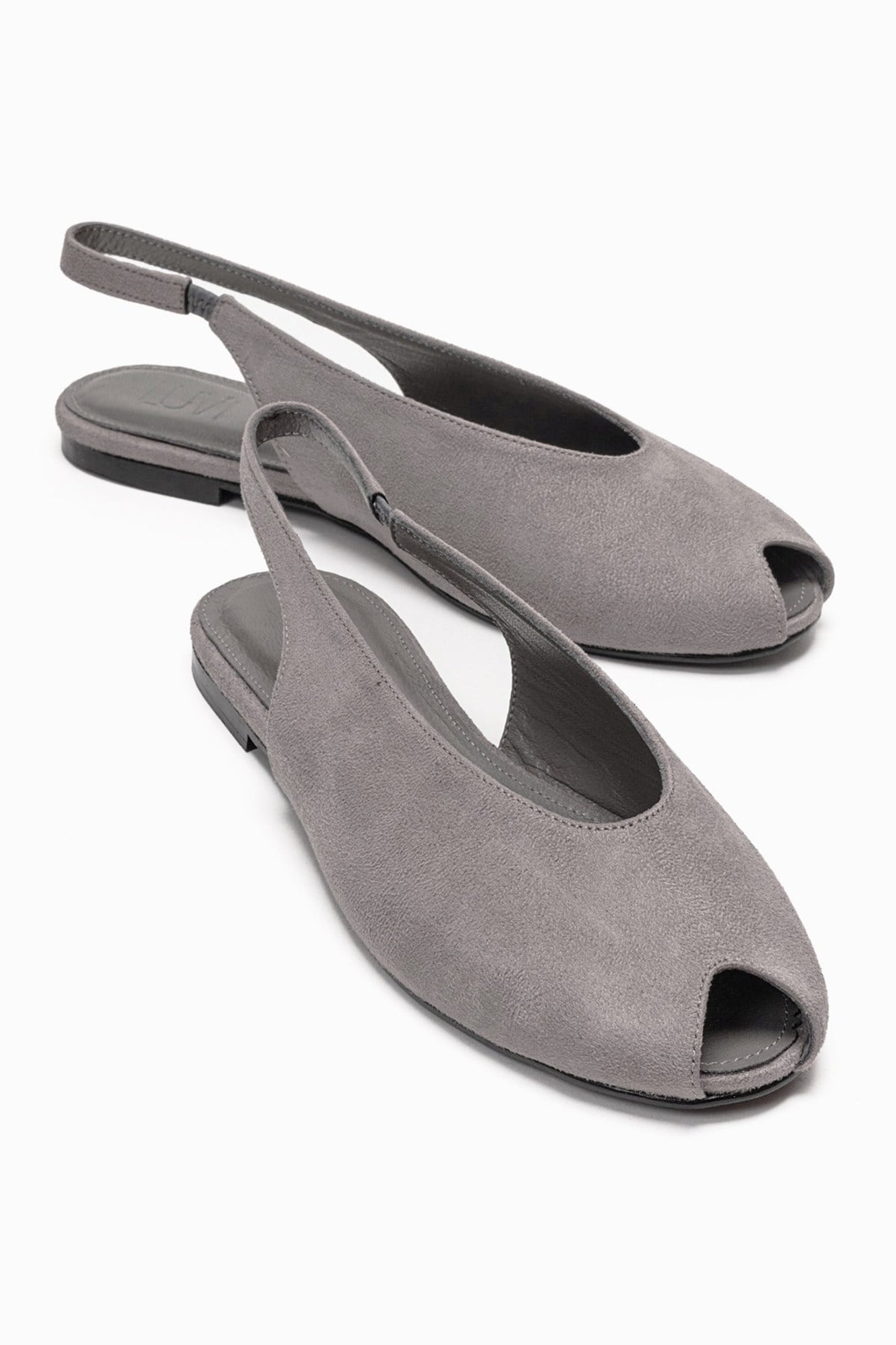 Grijs