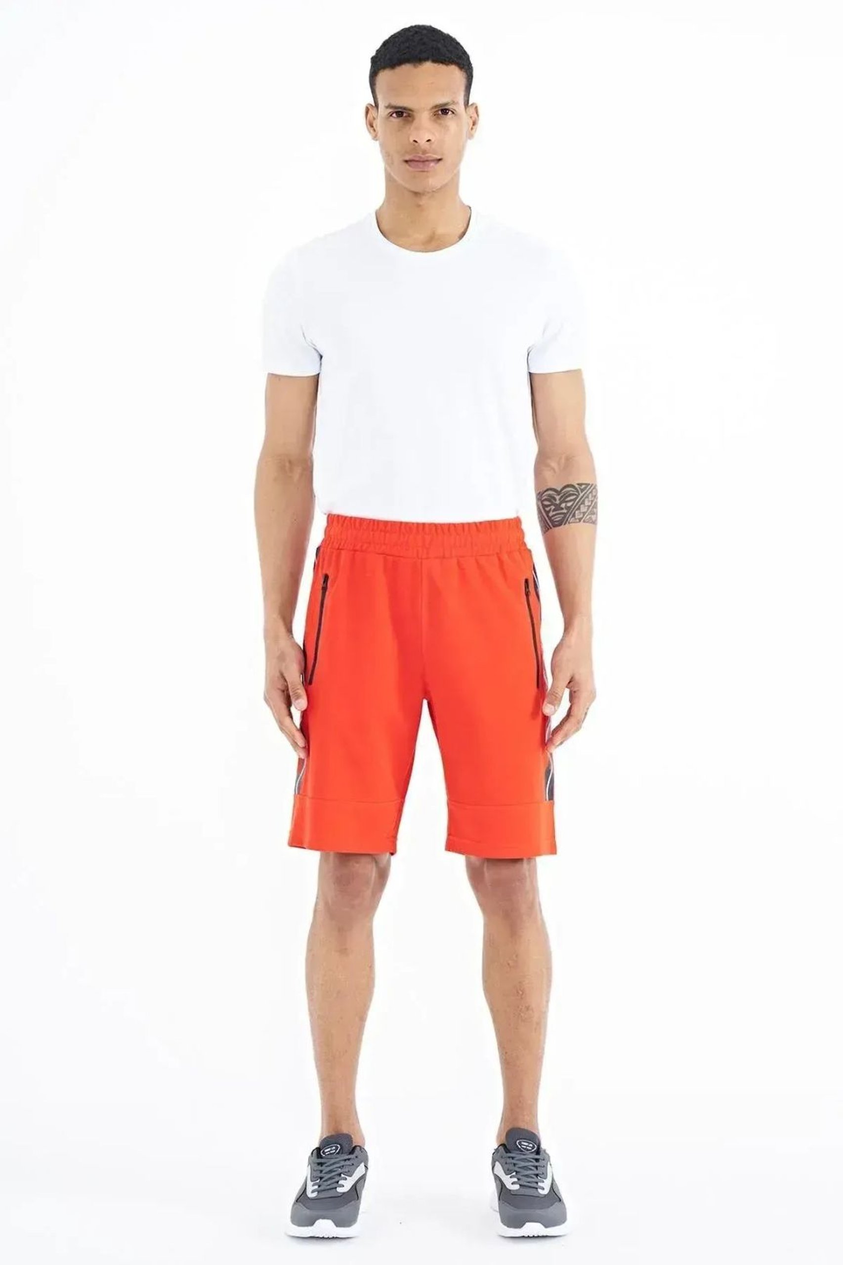 Oranje