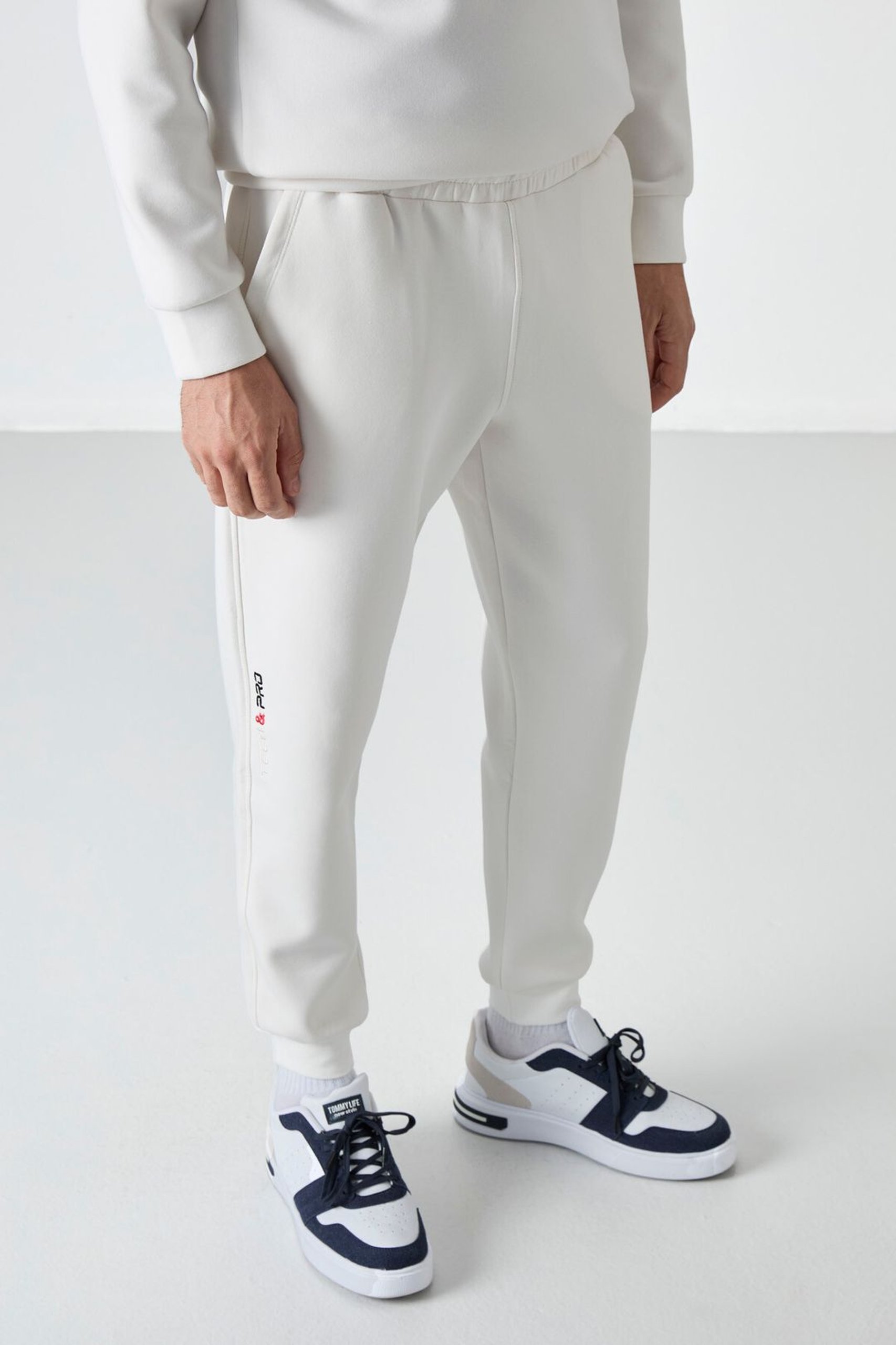 Off-White