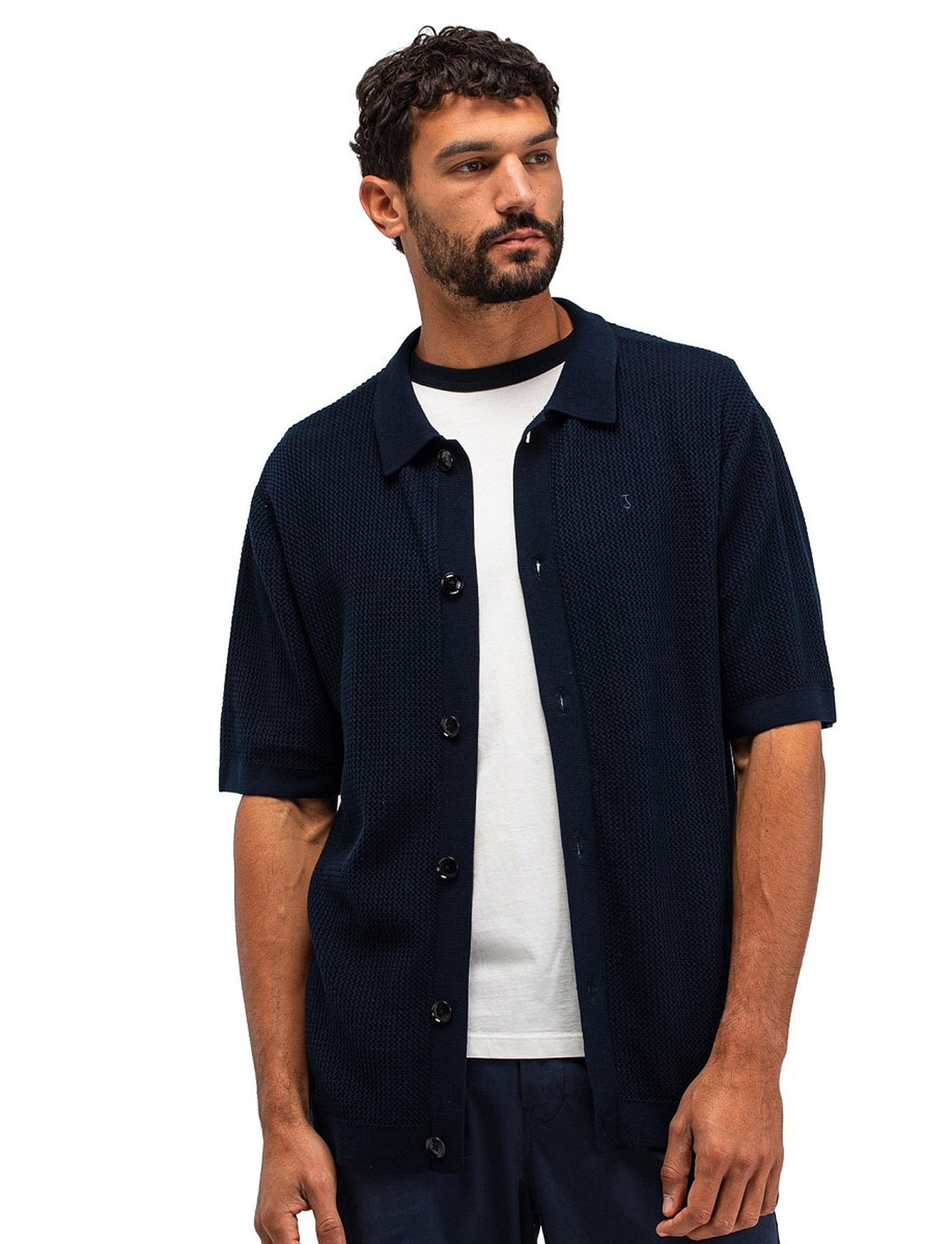 Donkerblauw