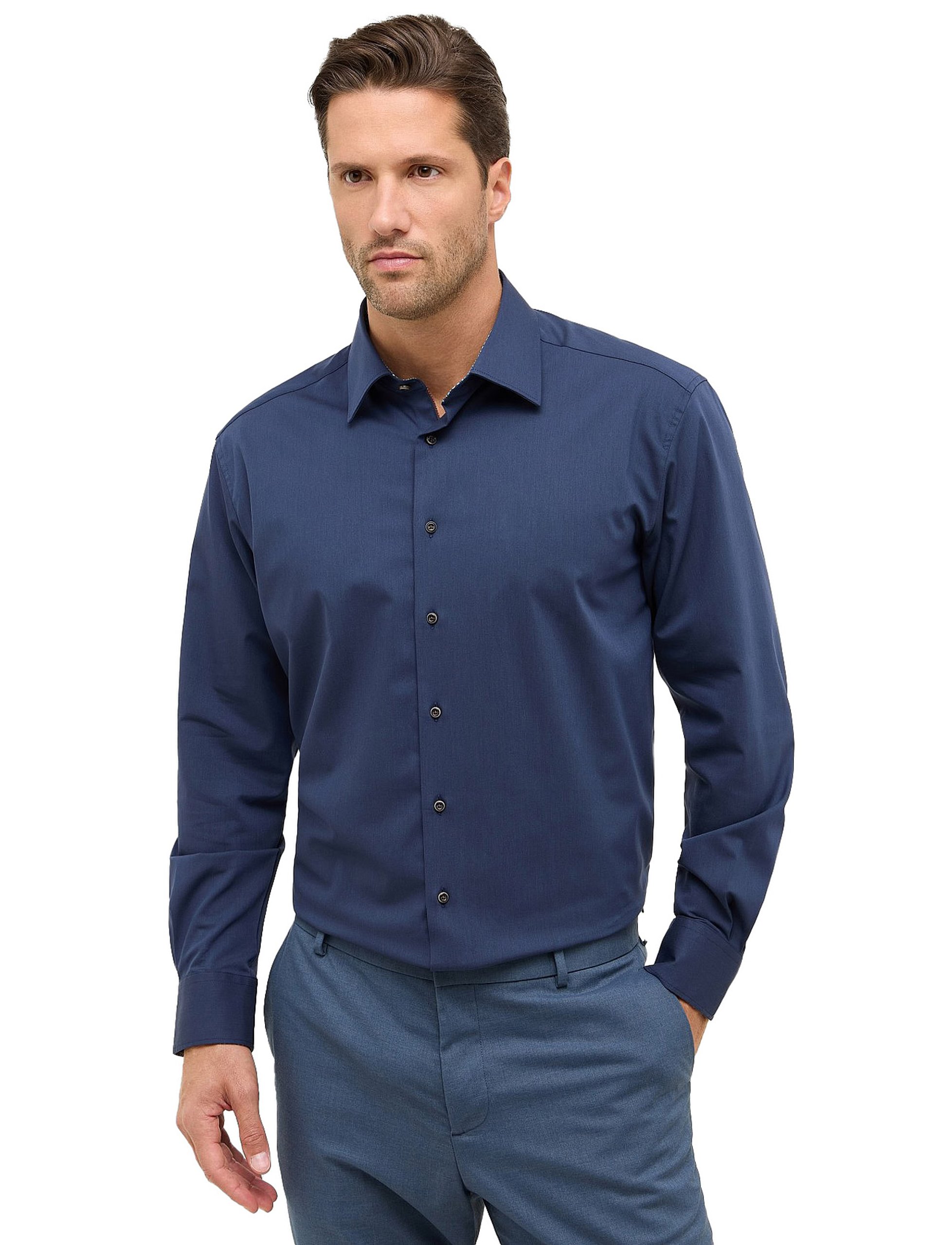 Donkerblauw