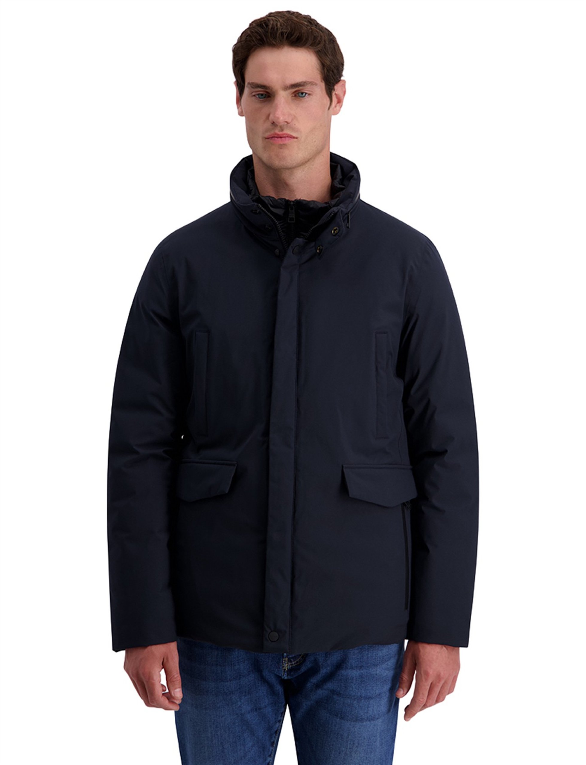 Donkerblauw
