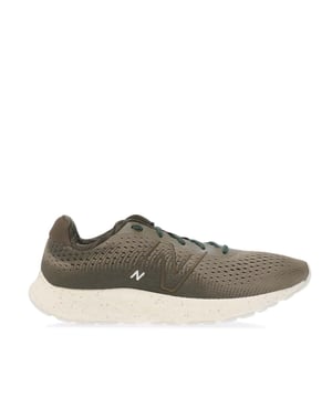 Zapatilla le coq sportif dynacomf geo 2025