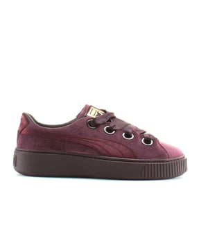 Velvet maroon pumas discount