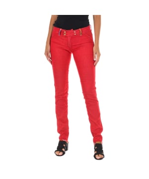 Long reversible trousers. 
 Red color 
 Waist with belt loops. 
 Button and zip closure on the front. 
 Two fake pockets on the front. 
 Pocket at the back. 
 Narrow cut hem. 
 Reversible. 
 Stretch fabric. 
 Matching seams. 

 Composition: 
 - 75% Cotton - 22% Polyester - 3% Elastane. 

 Washing instructions: 
 - Wash maximum at 40ºC. 
 - Iron at medium temperature. max. 110ºC. 
 - Lets you use a dryer. 
 - Do not use bleach. 
 - Does not support dry cleaning. 

 Composition: 75% Cotton, 22% Polyester, 3% Elastane
 Care:
- Wash maximum at 40ºC.
 - Iron at medium temperature. max. 110ºC.
 - Allows you to use a dryer.
 - Do not use bleach.
 - Does not support dry cleaning.