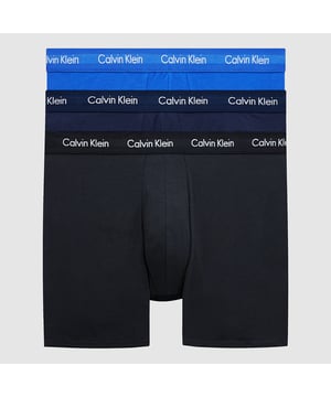 Calvin Klein 3 Pack Men's Boxer Briefs. So your into the classics? This classic design features a medium rise waist. Perfect for everyday wear thanks to the soft cotton blend fabric, with enough stretch to ensure a superior fit. Completed with the iconic logo waistband.