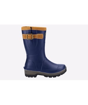 Premium rubberen korte regenlaars voor alle doeleinden. Stratus Short heeft een duurzame buitenzool met leren bovenrand en stratus, met versterkingen rond de hiel en neus, waardoor het een algeheel betrouwbare laars is.
