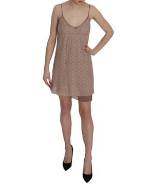 100% Authentic PINK MEMORIES Dress
  Spaghetti Strap A-line Mini
  Beige color
  Made in Italy
  Material: 70% Cotton 30% Nylon
  Subtle logo details
Material: 70% Cotton 30% Nylon