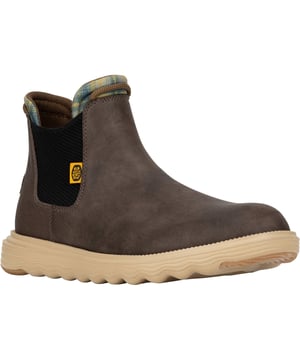 Ein eleganter Stiefel für einen eleganten Kerl. Der Branson Classic ist in dieser Saison mit einem wasserabweisenden Obermaterial aus Kunstleder, einer leichten Flex-Laufsohle und Gummipods für zusätzliche Traktion ausgestattet. Schlüpfe in den klassischen HEYDUDE-Komfort und -Stil.