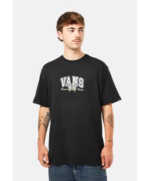 The Positive Mindset tee is made from a heavy weight cotton and has a small screen printed graphic on the front and larger graphic across the back. Classic fit.