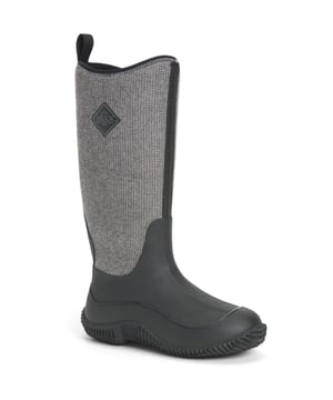 Onze populairste dameslaars voor elk seizoen. Lichtgewicht met ademende mesh voering en een zelfreinigende geribbelde buitenzool maken deze laars een must-have.