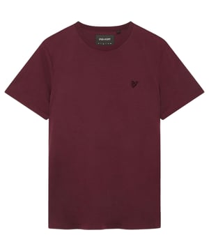 Confeccionada con el estilo atemporal de Lyle & Scott, esta prenda esta disenada con un logotipo clasico de la marca para que luzcas elegante con cada uso. Camiseta Lyle & Scott en color burdeos. Hecho en India, 100% algodon, Logotipo de la marca en el pecho, Cuello redondo, Ajuste regular, Se ajusta a la talla real, Insignia de la marca en el pecho izquierdo, Estilo: TS400TON Z562
