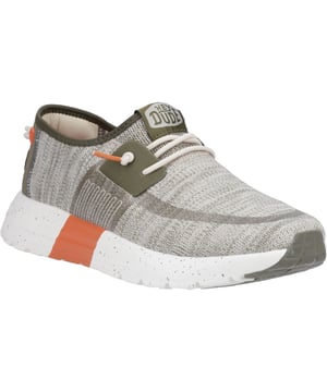 Step into an airy knit upper, removable foam insole, and lightweight outsole, and step out in total comfort. Sirocco Sport Mode, activated.