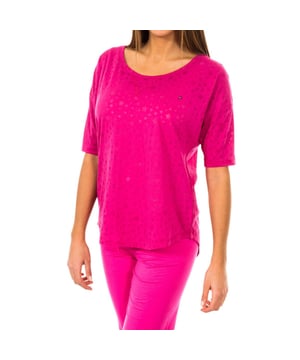 3/4-Ärmel Tommy Hilfiger.
 Fuchsiafarbener Sternendruck im Gesamtdesign.
 Gerippter Rundhalsausschnitt.
 Gesticktes Markenlogo auf der Oberseite.
 Tone Nähte Ansichten.

 Zusammenstellung:
 - 61% Polyester.
 - 39% Baumwolle.

 Waschanleitung:
 -Waschtemperatur max. 40.
 Nicht bleichen.
 Erlaubt chemische Reinigung.
 -Zulässig im Tumbler.
 -Ladentemperatur max. 130.

 Zusammensetzung: 61% Polyester, 39% Baumwolle
 Pflege:
-Waschen bei maximaler Temperatur. 40ºC.
 -Keine Bleichmittel verwenden.
 -Unterstützt chemische Reinigung.
 -Erlaubt die Verwendung eines Trockners.
 -Bügeln bei maximaler Temperatur. 130ºC.