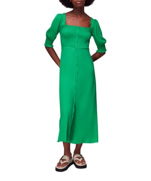 Step into spring in our vibrant Luna Midi Dress. Featuring a flattering square neckline and delightful short sleeves, this versatile piece is perfect for your day-to-day outings or a casual rendezvous. Made with eco-friendly viscose, embrace both style and sustainability.