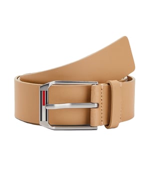 Tommy Jeans Drapeau Email Herren Gürtel Beige Leder. Authentisches Stadaccessoire der Marke Tommy Jeans - Streetwear/Sportswear-Design von Tommy Jeans - Mode für Männer von Tommy Jeans, perfekt für den Alltag - Der beige Tommy Jeans Gürtel passt hervorragend zu Ihrer restlichen Garderobe - bequemer Lederstoff - klassisch - Drapeau Email.