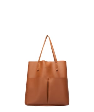 The Annalise XL Tote from the Lori collection uses an unlined smooth PU which remains flexible when you wear it. Simple details such as the debossed Claudia Canova logo and double front pocket detail and the soft and flexible shape makes this bag lightweight and sleek, great for storing all your daily essentials. Inside is a removable zippered pouch, which you can clip in place to keep your more valuable items extra safe. Features: , Unlined smooth PU, Claudia Canova blind debossed logo, Twin grab handles, Soft and flexible shape, Removable inner pouch with zip fastening, Double front pocket detail, Mag-dot fastening Style Ref: 84382 TAN