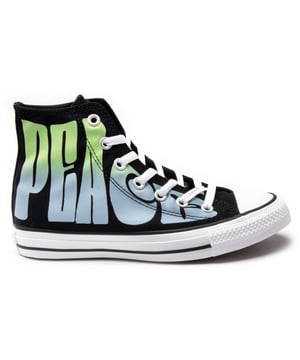 Nieuw van Converse is de collectie All Star Hi – give peace a chance.