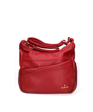 Bolso bandolera para mujer. El cierre es con cremallera. Los bolsillos internos son uno con cremallera y dos abiertos. Los bolsillos externos son uno frontal con cremallera, otro trasero con cremallera y un lateral abierto. La bandolera es ajustable en ecopiel. Falta el mango. Hay dos compartimentos internos. El material exterior es ecopiel. Internamente está forrado en poliéster. Medidas: 30x28x12 cm. Producto de moda