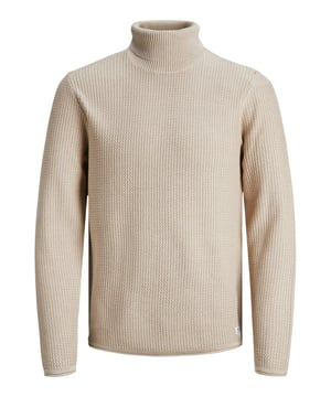 De coltrui voor heren van JACK & JONES is zeer comfortabel en past perfect. Zacht, ademend katoen en een nauwkeurige afwerking kenmerken de mode van het merk JACK & JONES. JACK & JONES is een trots lid van het Better Cotton Initiative. Door katoenproducten van JACK & JONES te kopen, steun je een duurzamere katoenteelt.