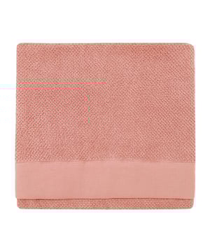 Accessorise your bathroom with the simplistic yet chic textured bath towel. Made from 100% Cotton, this design features an Oxford panel trim and is also quick-drying and super absorbent. This product is certified by OEKO-TEX® showing it has been sustainably made.