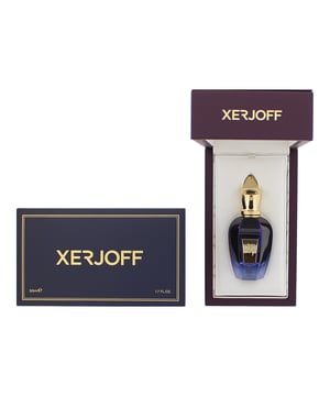 Fatal Charme es un Ámbar Floral Amaderado para hombres y mujeres que fue creado por Chris Maurice y lanzado en 2012 por Xerjoff como parte de su colección Join The Club. La fragancia contiene notas de Notas Powdery, Aldehídos, Raíz de Iris, Notas Florales, Ámbar gris, Notas Picantes y Tabaco, que conforman un aroma moderno con pura elegancia que brilla a través de él.