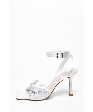 - Satin finish - Diamante embellished - Twist front - Square toe - Heel height : 9cm / 3.6 inches approx
