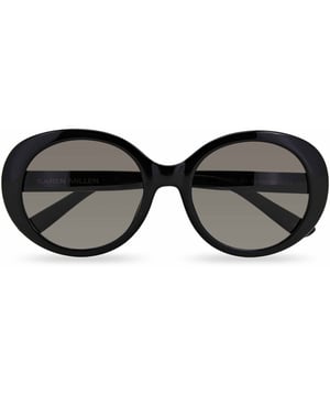 Karen Millen takes you back to the sixties and right up to date at the same time! This chic large oval sunglass is a classic and will suit every occasion.